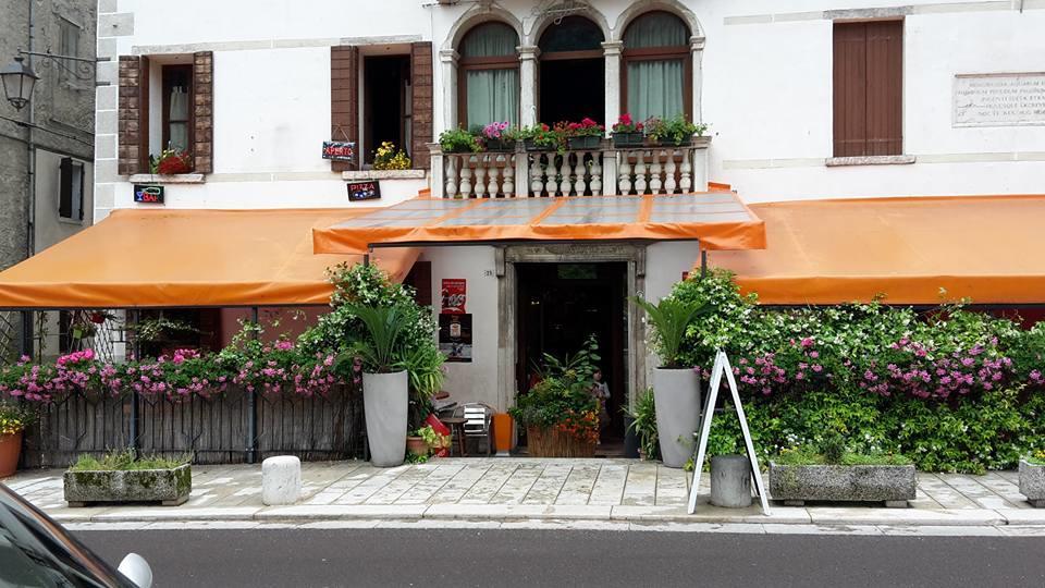 Ristorante Pizzeria Al Mondo Valstagna Ngoại thất bức ảnh